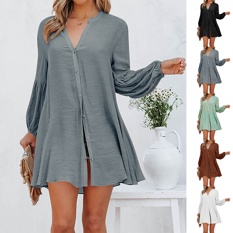 Einfarbiges T-Shirt mit Knöpfen