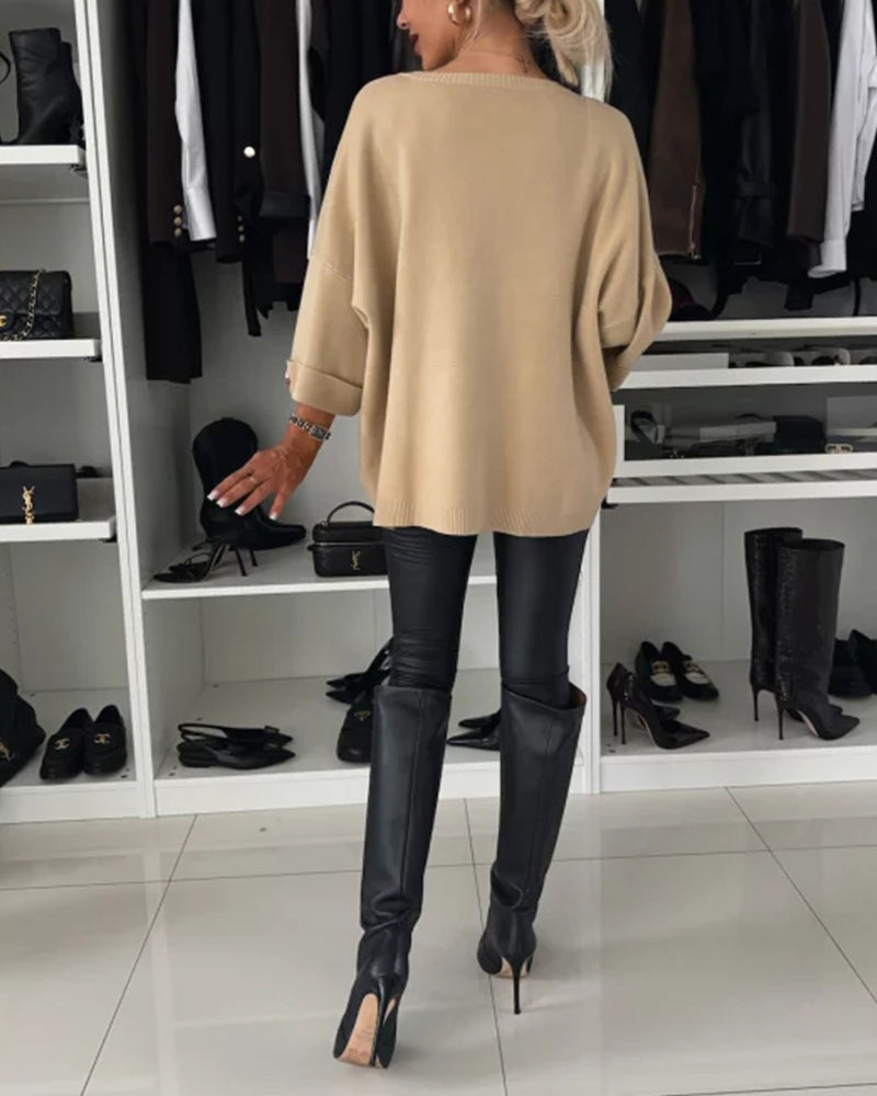 Einfarbiger Button-Down-Pullover mit Rundhalsausschnitt