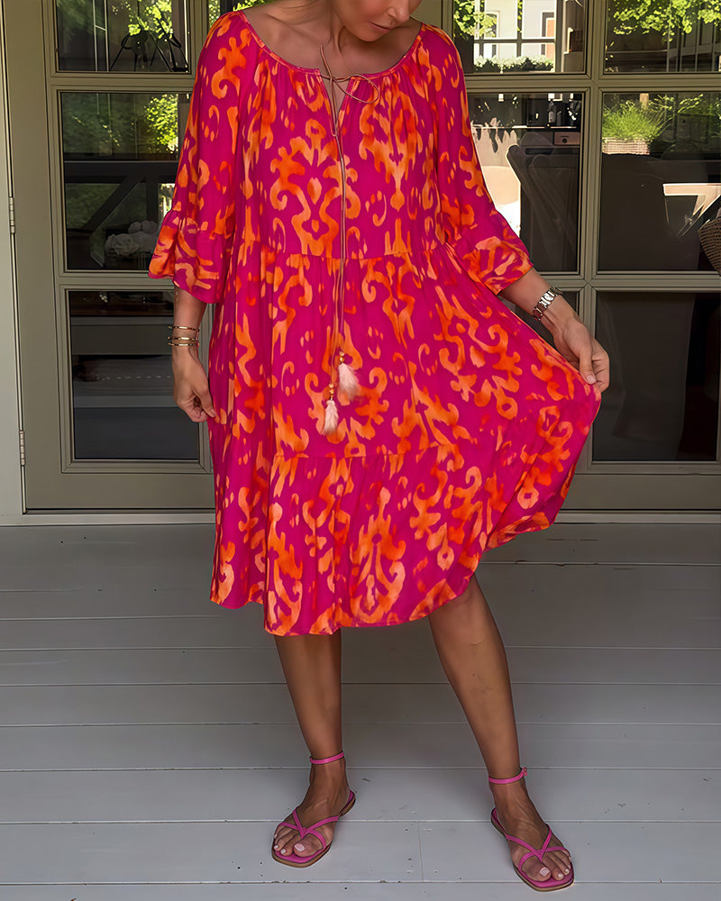 Bedrucktes Kleid mit losen Ärmeln