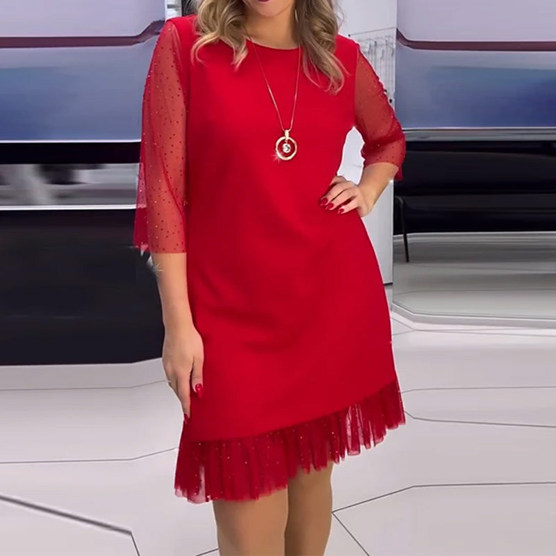 Einfarbiges Paillettenkleid mit Netznähten