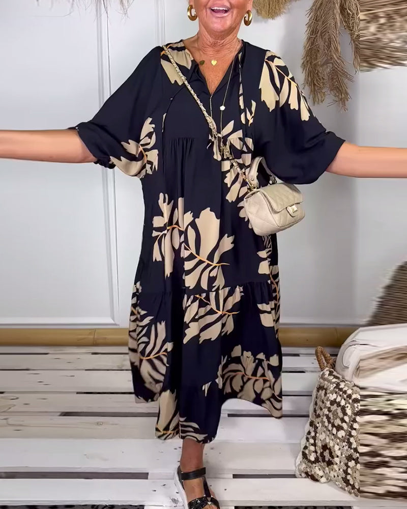 Lässiges Kleid mit kontrastierendem Blätter-Print