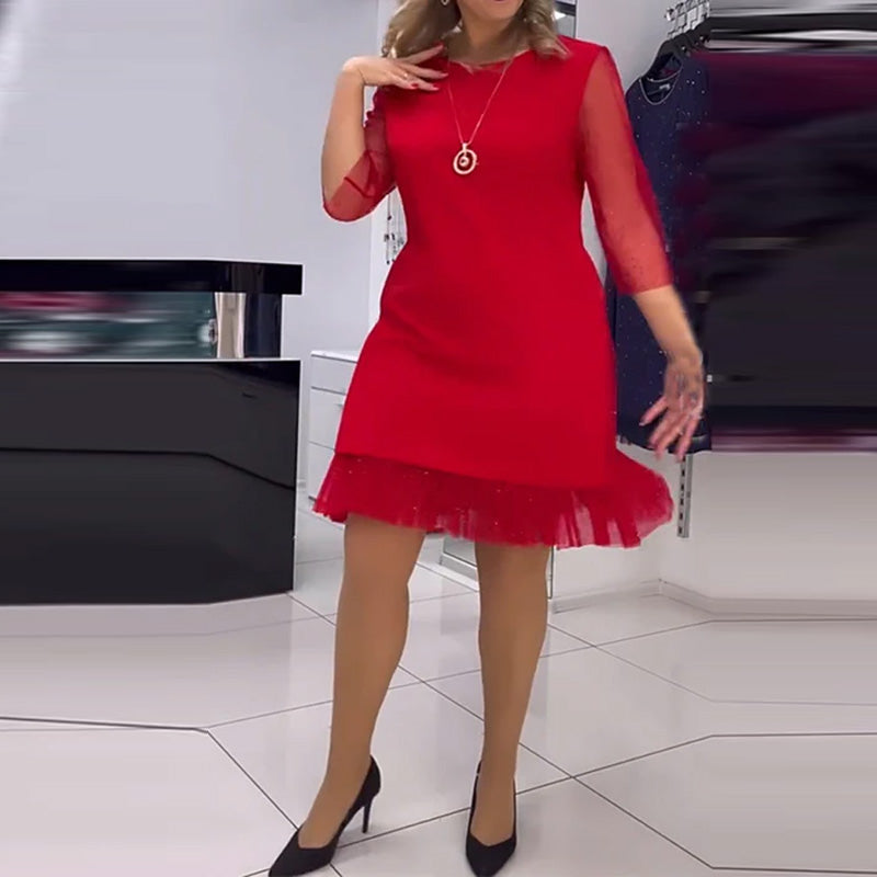 Einfarbiges Paillettenkleid mit Netznähten