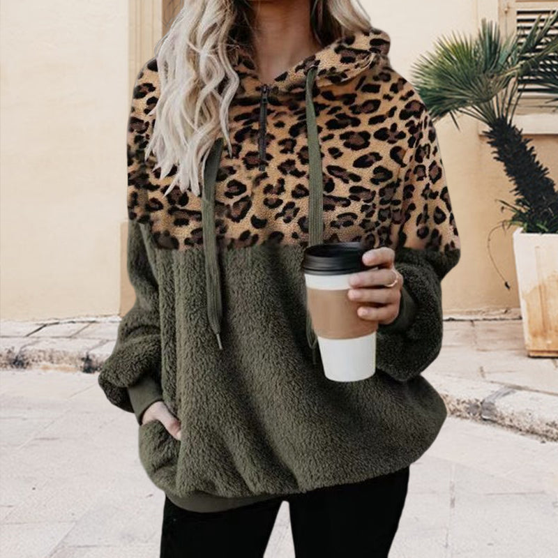 Pullover mit Leopardenmuster