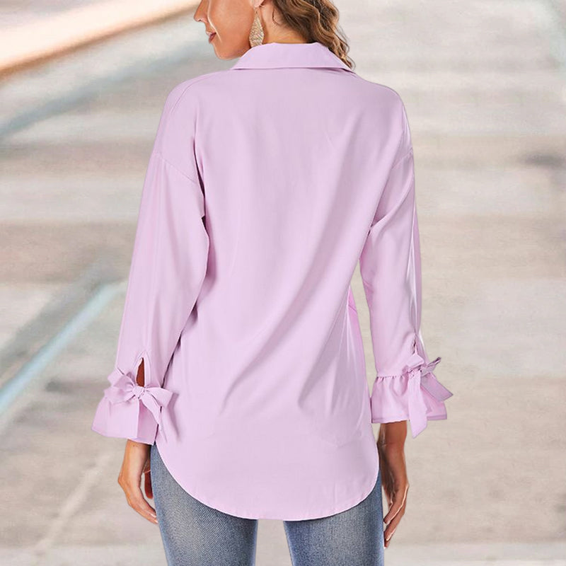 Lockere Bluse mit ausgestellten Ärmeln