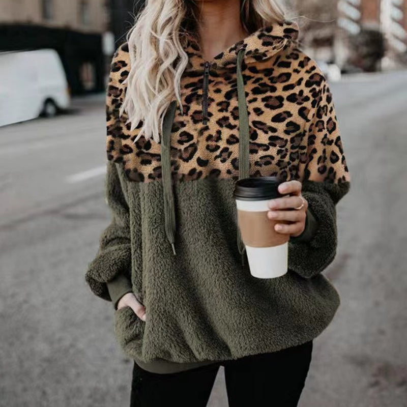 Pullover mit Leopardenmuster
