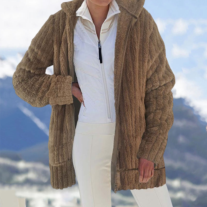 Plüschige einfarbige Reißverschlussjacke