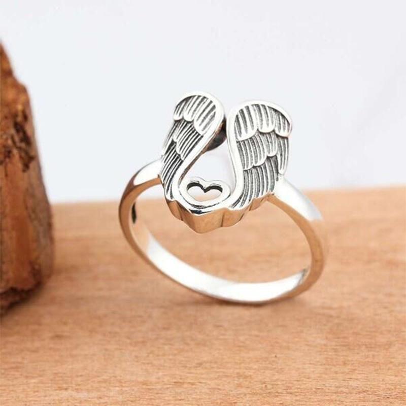 Herzförmiger Ring für Paare