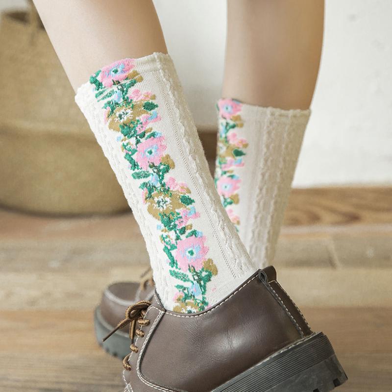 Vintage Socken mit Blumenstickerei (5 Paar)