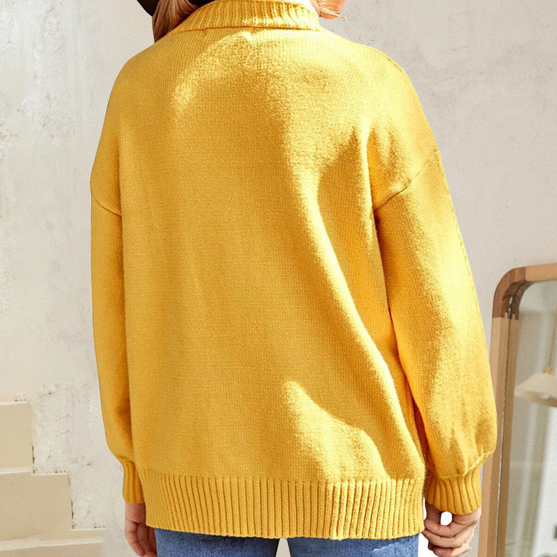 Langärmliger Blumenpullover mit V-Ausschnitt