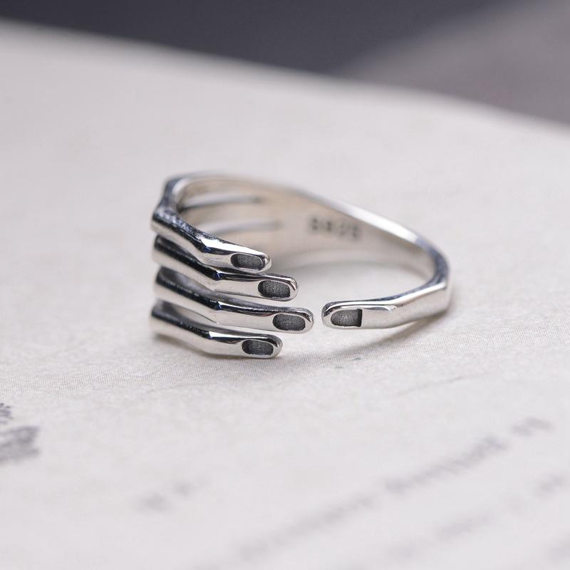 Personalisierter Und Exquisiter Ring