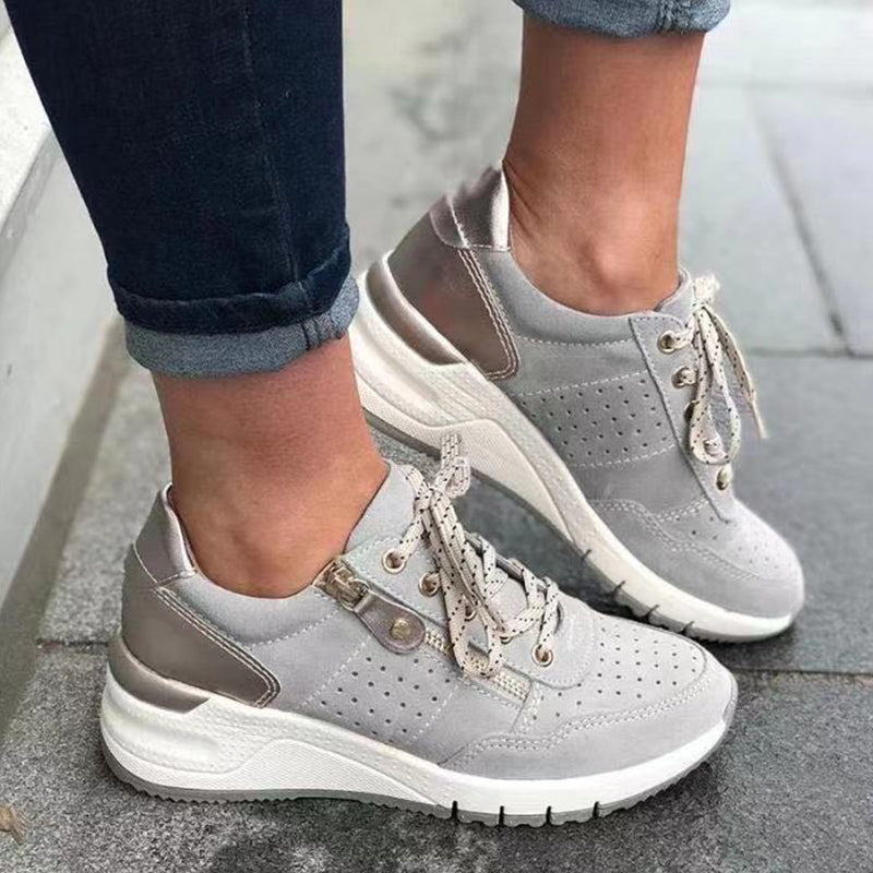 Einfarbige Atmungsaktive Turnschuhe Mit Dicker Sohle