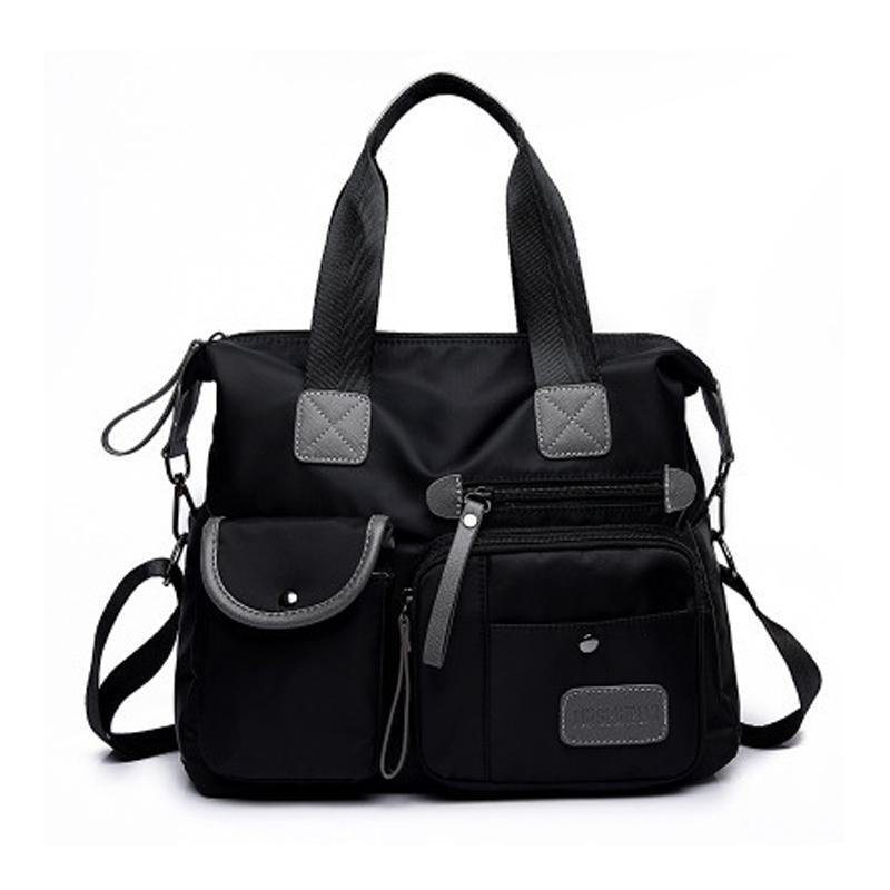 Modedame Tragbare Reisetasche mit einer Schulter