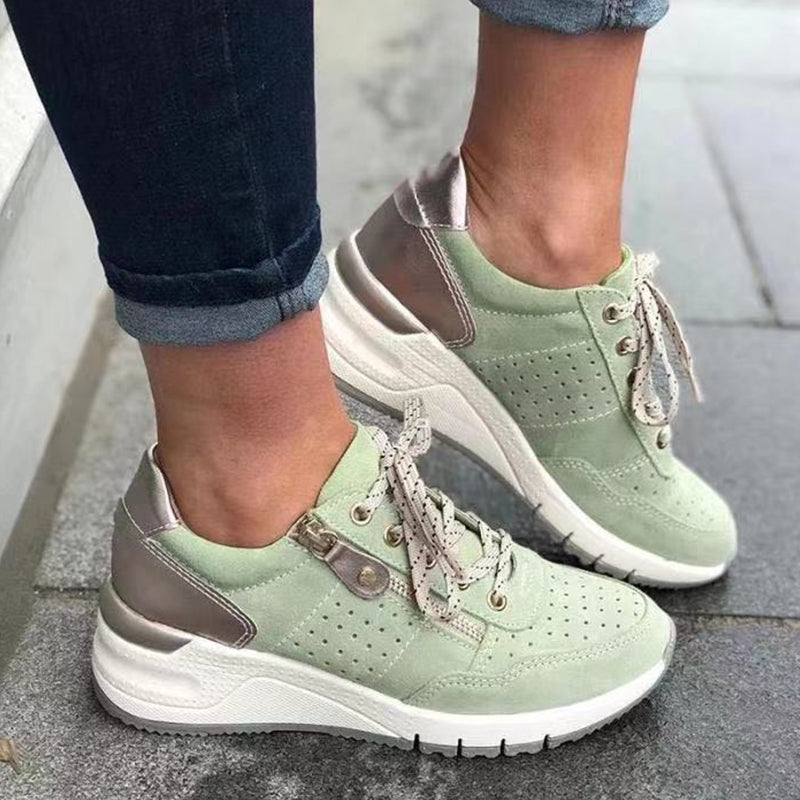 Einfarbige Atmungsaktive Turnschuhe Mit Dicker Sohle