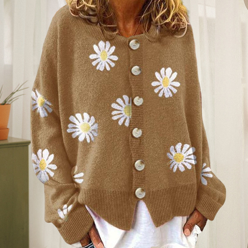 Süße Strickjacke mit Gänseblümchen