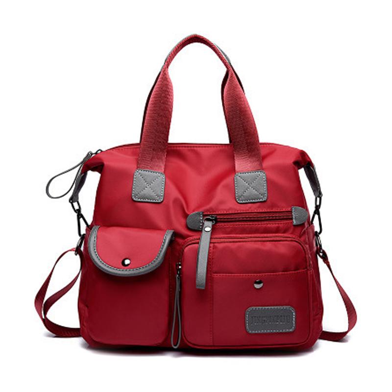 Modedame Tragbare Reisetasche mit einer Schulter