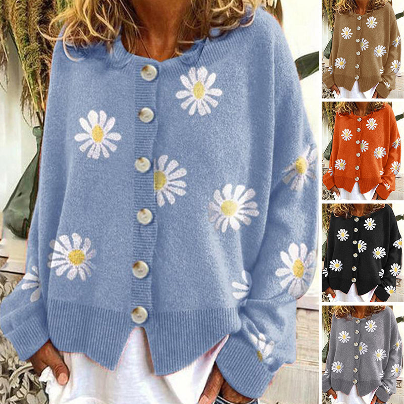 Süße Strickjacke mit Gänseblümchen