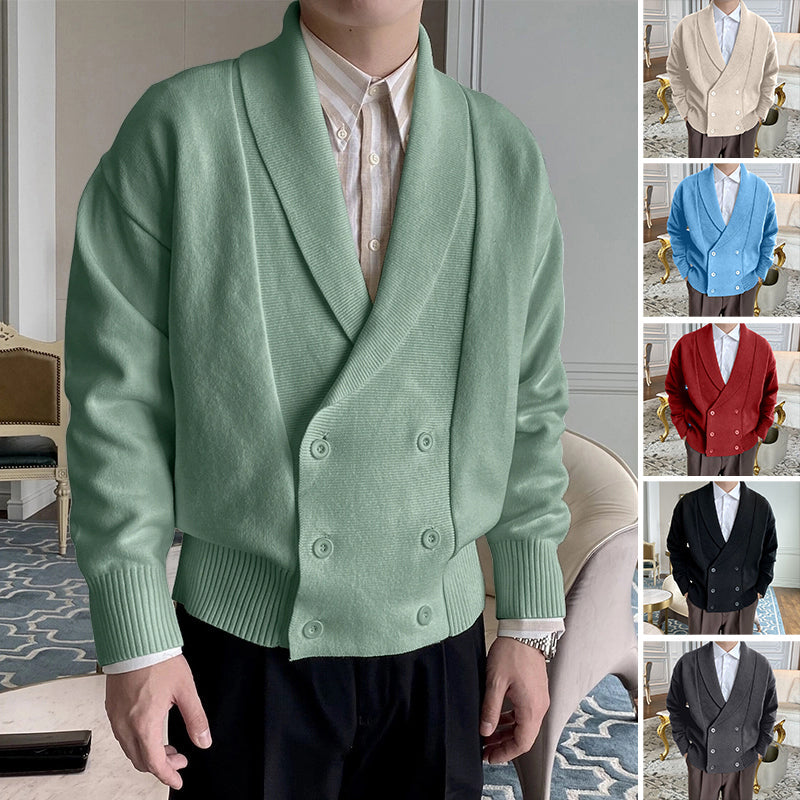 Vollfarbige geknöpfte Strickjacke