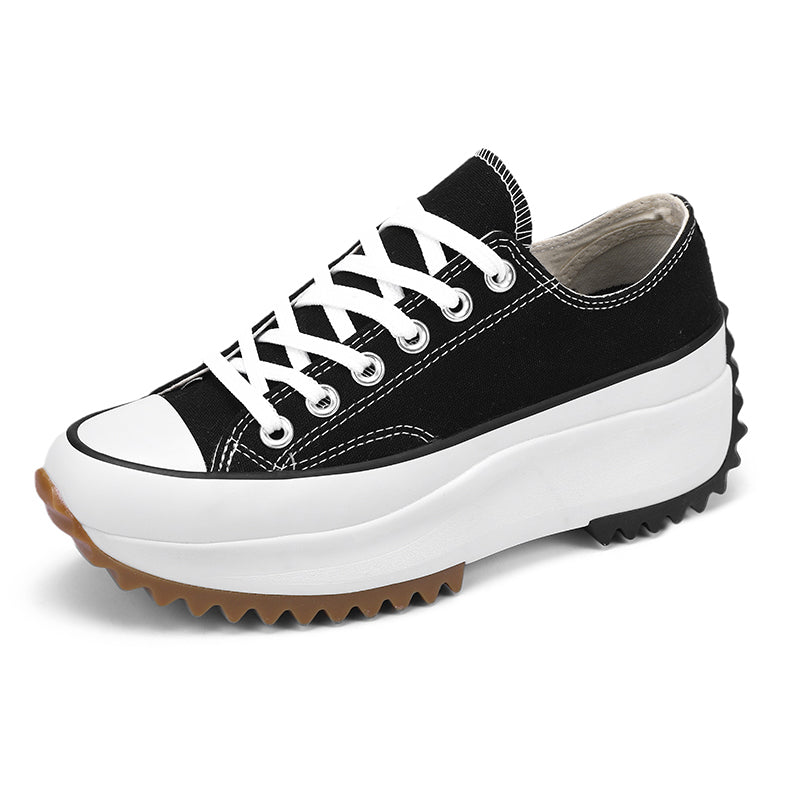 Stylische Segeltuchschuhe Mit Dicken Sohlen