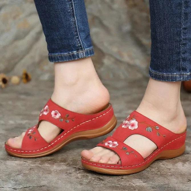 Damen handgemachte lässige hohle Blumensandalen